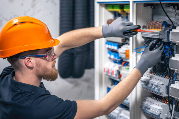 Best 24-Hour Electrician  in Belfair, WA