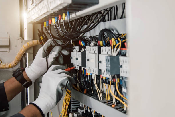 Best Local Electrician Companies  in Belfair, WA